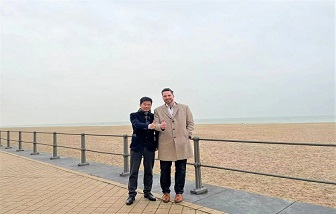 登上热搜！浙商出国“抢单”，海亮外贸人早了近1个月